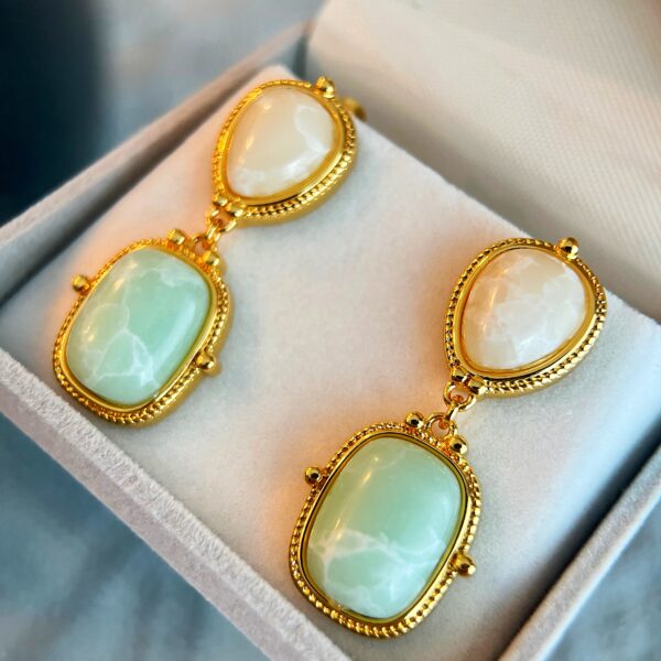 Accessories 5