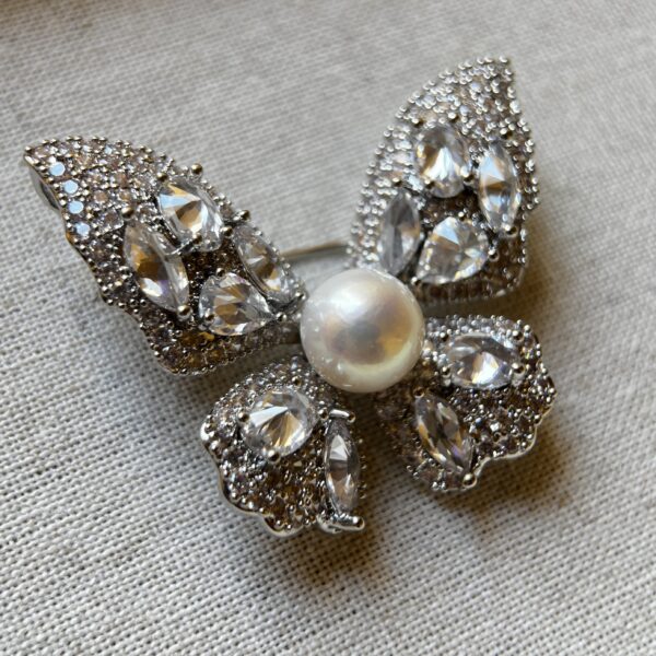 Brooch 2 (10-11mm) - Image 3