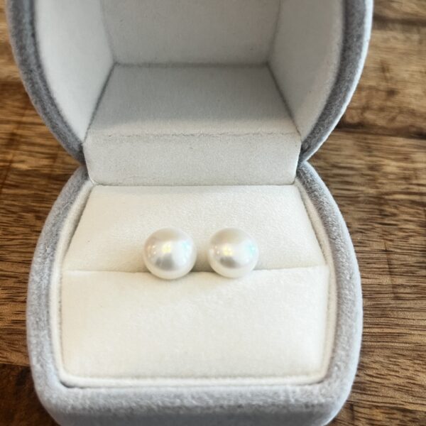 Earrings 5 (10-11mm) - Image 2