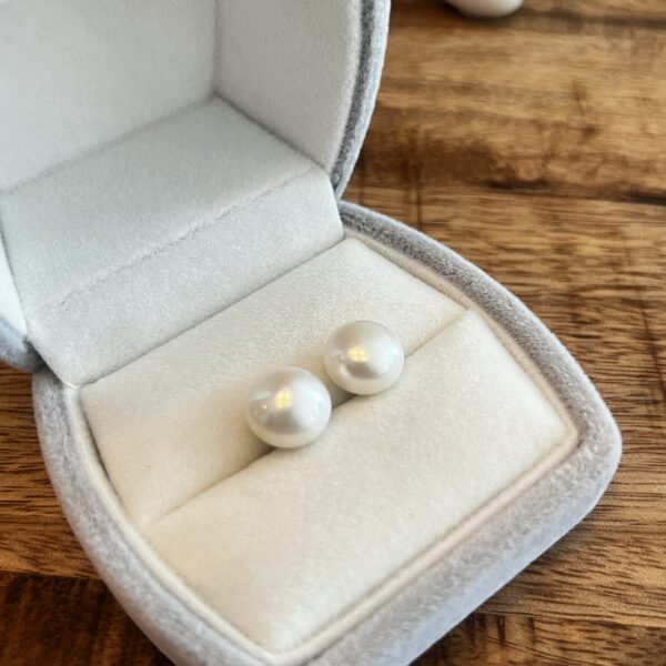 Earrings 5 (10-11mm) - Image 3