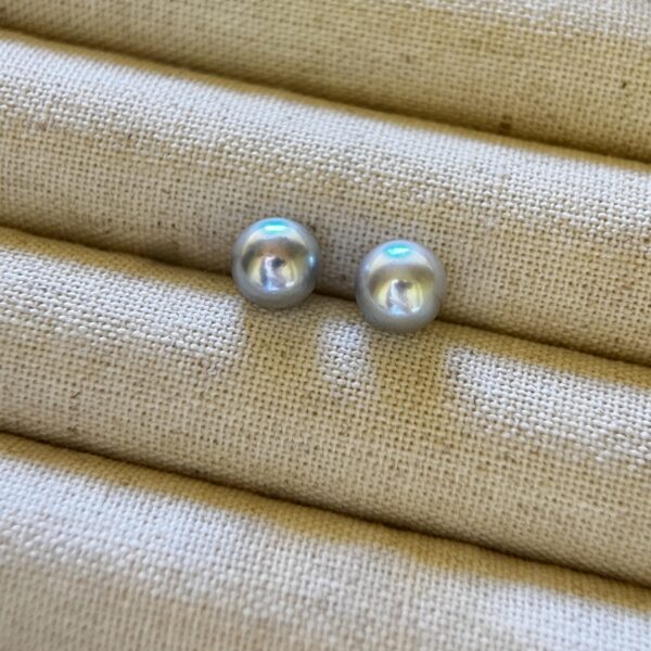 Earrings 11 (6mm) - Image 2