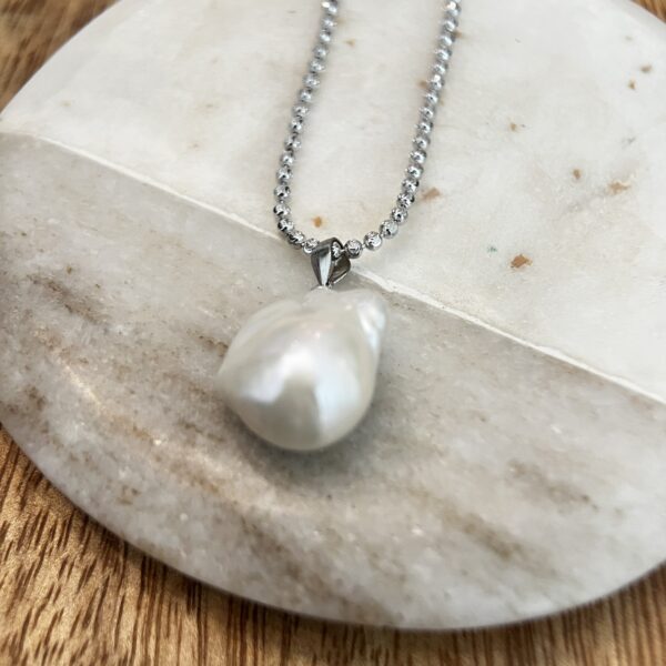 Necklace 12 - Image 3