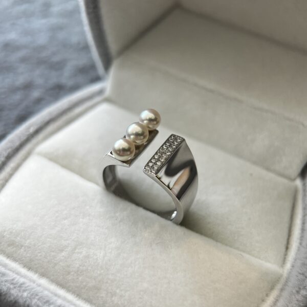 Ring 5 (2-3mm Akoya) - Image 2