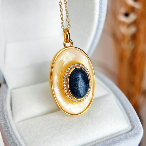 Accessories 6 - Image 3