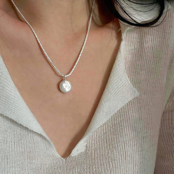 Necklace 27 - Image 2