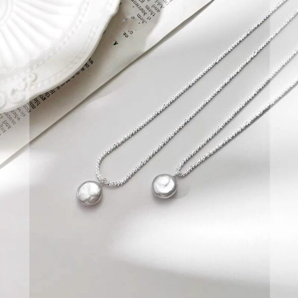 Necklace 27 - Image 3