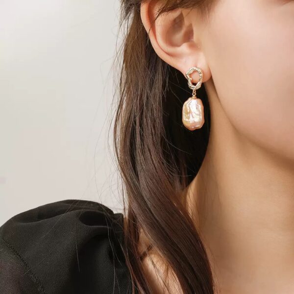 Earrings 12