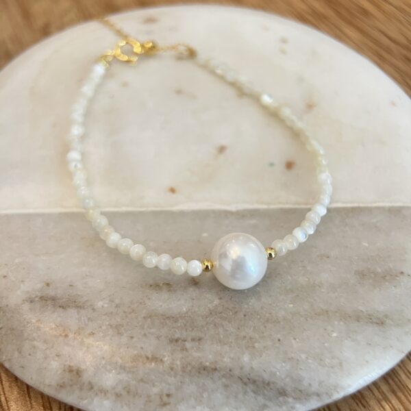 Bracelet 16