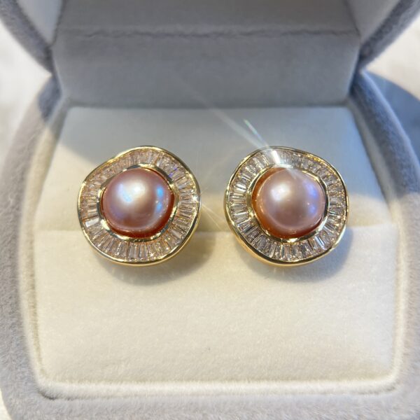 Earrings 17 - Image 2