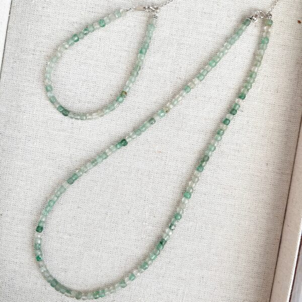 Accessories 27