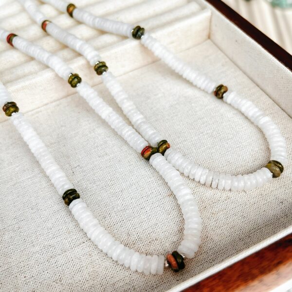 Accessories 28 - Image 3
