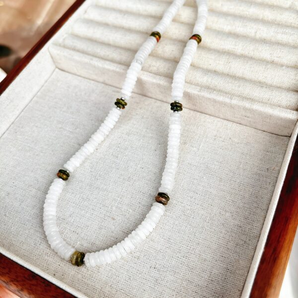 Accessories 28 - Image 4