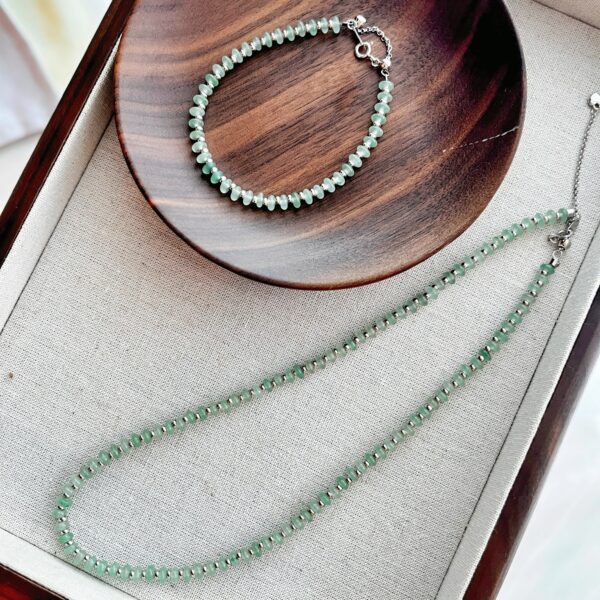 Accessories 29