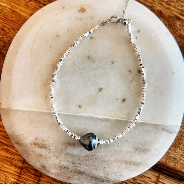 Bracelet 22