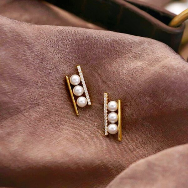 Earrings 21 - Image 2