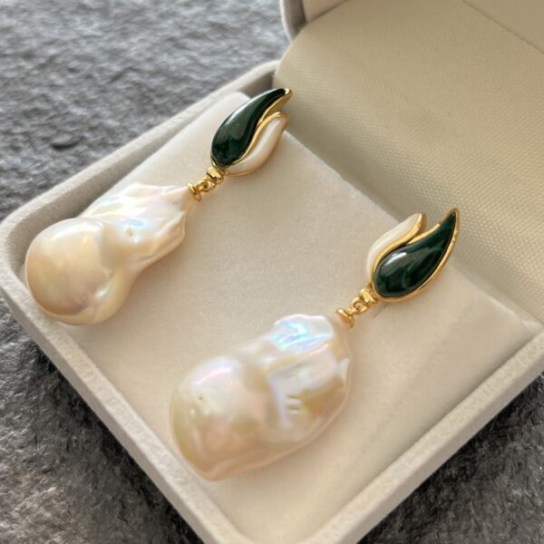 Earrings 25 - Image 3
