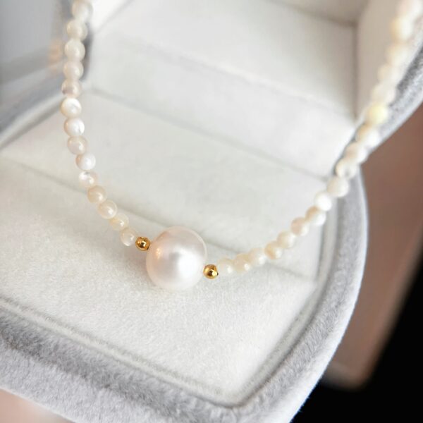 Necklace 54 - Image 2